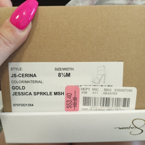 Jessica Simpson gold heels - Picture 4 of 4